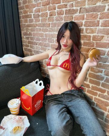 每日主题推荐高清正片